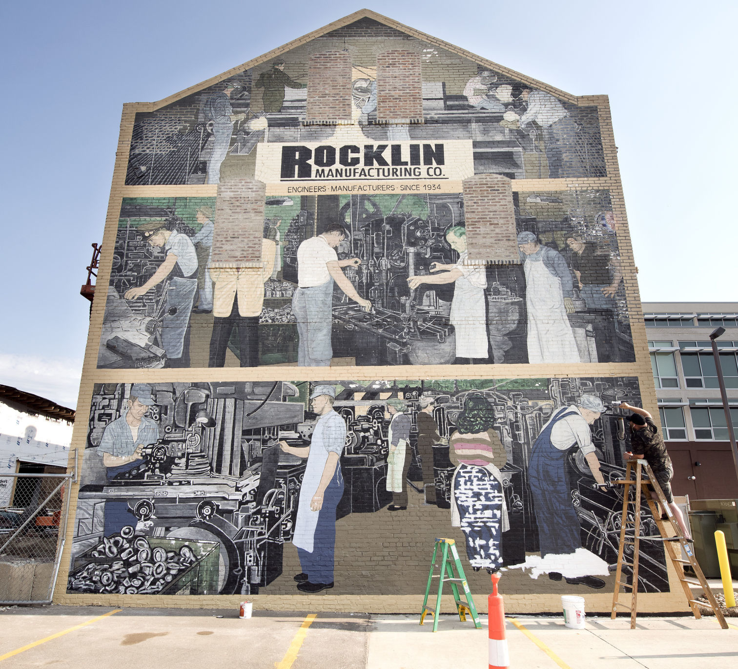 Rockin mural restoration